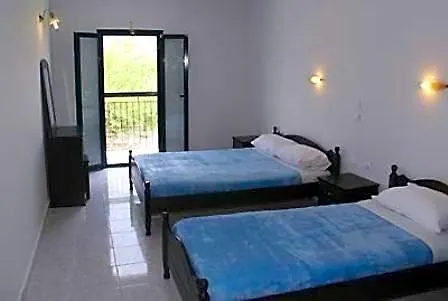 Portego Hotel 2*