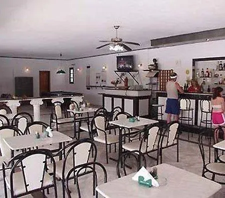 珀特提戈酒店 2*